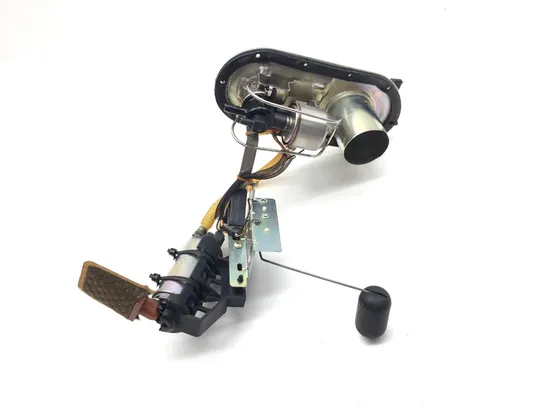 Gas Fuel Tank Pump 2007 Harley-Davidson Electra Glide Classic FLHTC 3402 6