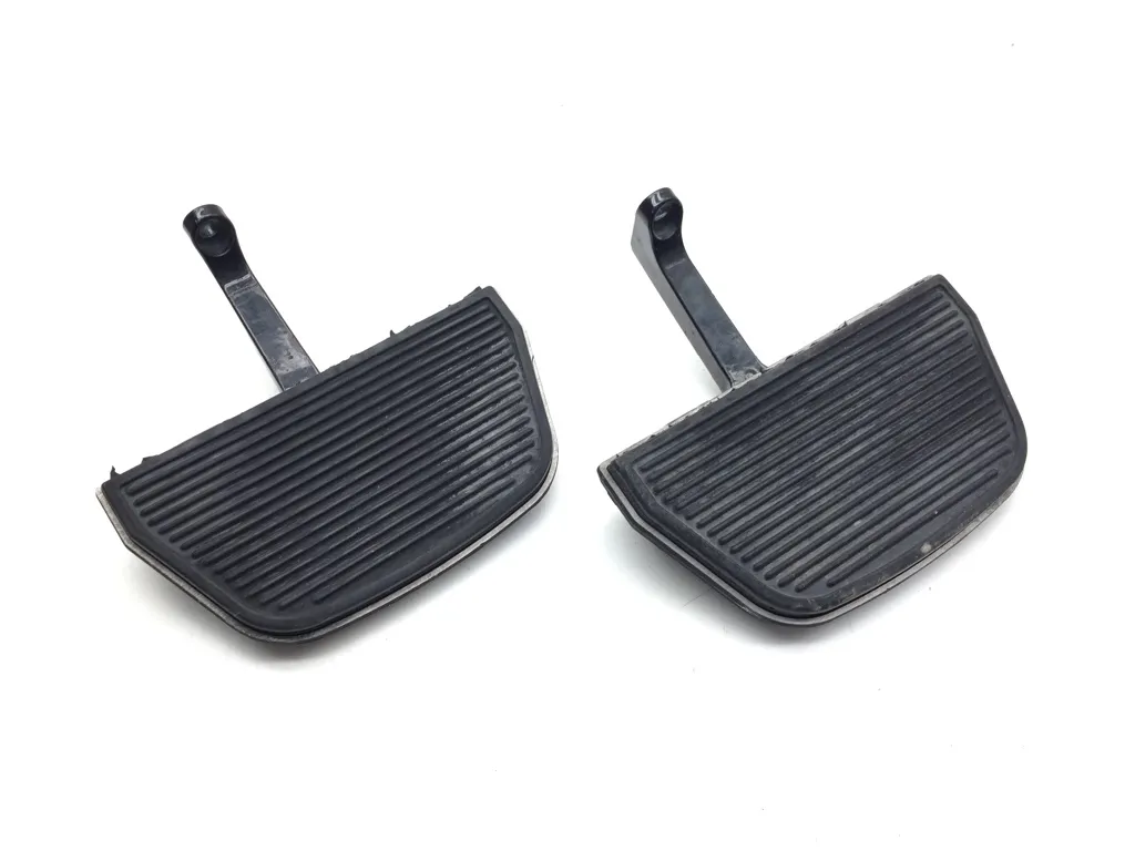 Left Right Passenger Floorboards 2007 Harley Electra Glide Classic FLHTC 3402
