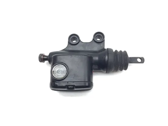 Harley-Davidson 2010 Electra Glide Ultra Rear Brake Master Cylinder 3418 x 1