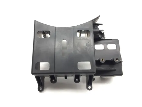 Harley-Davidson 2010 Electra Glide Ultra Classic FLHTCU Battery Tray 3418 7