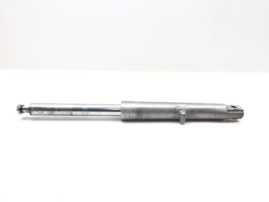 Harley-Davidson 2010 Electra Glide Ultra Classic Front Forks Tubes Legs 3418 x 10