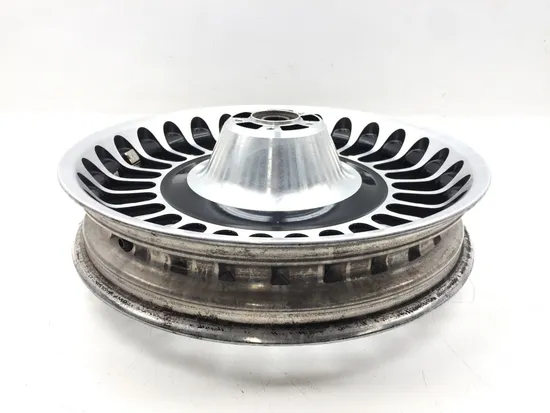 Harley-Davidson 2010 Electra Glide Ultra Classic Front Wheel Rim Mag 3418 x 5