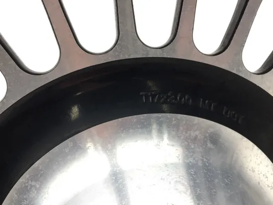 Harley-Davidson 2010 Electra Glide Ultra Classic Front Wheel Rim Mag 3418 x 4