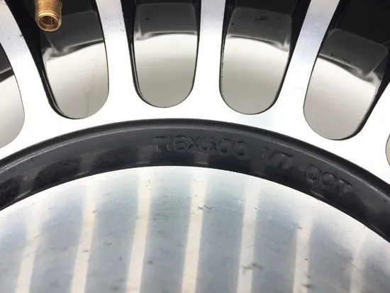 Harley-Davidson 2010 Electra Glide Ultra Classic FLHTCU Rear Wheel Rim Mag 3418 8