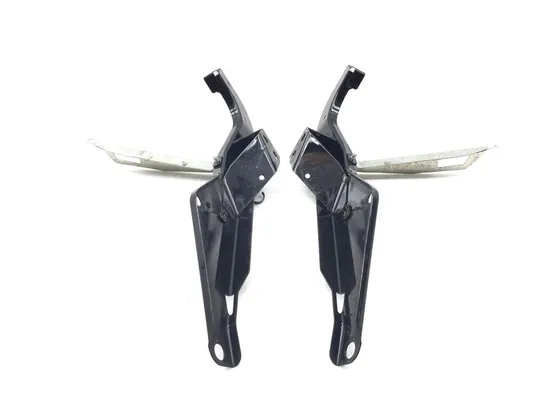 Harley 2010 Electra Glide Ultra Classic Left Right Inner Fairing Brackets 3418 1
