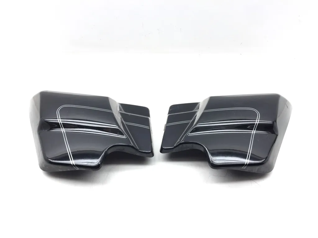 Harley-Davidson 2010 Electra Glide Ultra Classic Left and Right Side Cover 3418x