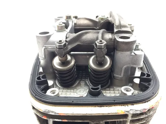 BMW 2003 R1150R Engine Cylinder Head Complete W Cams Left 3416 x 7