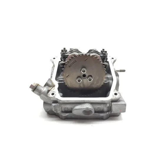 Can-Am 2017 Commander 1000 4x4 Engine Cylinder Head Complete W Valves Front 3426 1
