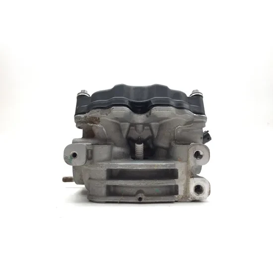 Can-Am 2017 Commander 1000 4x4 Engine Cylinder Head Complete W Valves Rear 3426 9