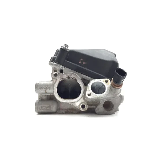 Can-Am 2017 Commander 1000 4x4 Engine Cylinder Head Complete W Valves Rear 3426 11