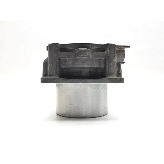 Can-Am 2017 Commander 1000 4x4 XT DPS Engine Cylinder Jug W Piston Rear 3426 7