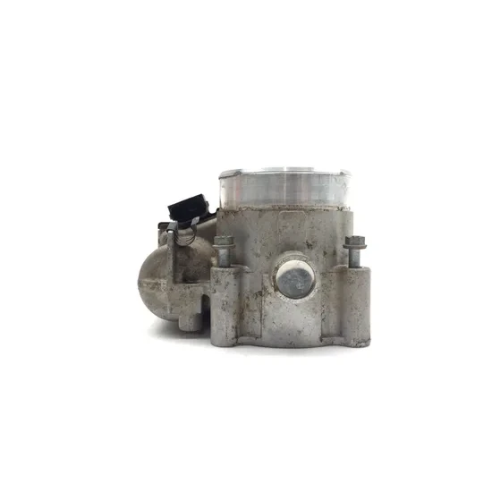 Can-Am 2017 Commander 1000 4x4 XT DPS Engine Intake Throttle Body 3426 5