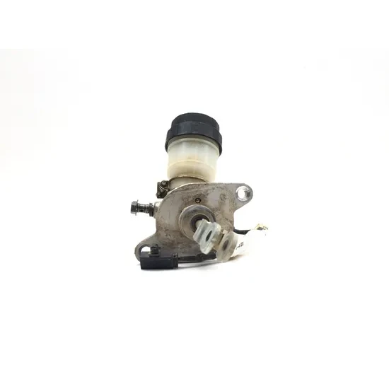Can-Am 2017 Commander 1000 4x4 XT DPS Brake Master Cylinder 3426  705601505 2