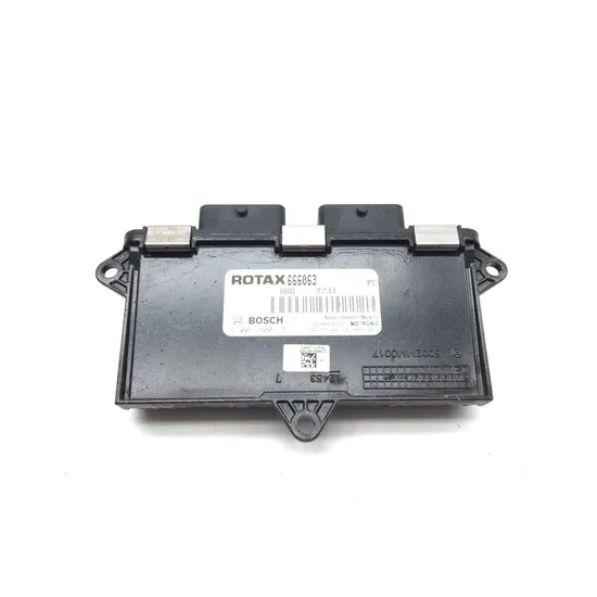 Can-Am 2017 Commander 1000 4x4 XT DPS ECU Speedometer Dash Key 3426 11