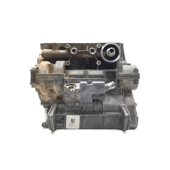 Polaris 2015 RZR XP 1000 EPS Engine Left Right Center Cases Case 3425 2205246 5