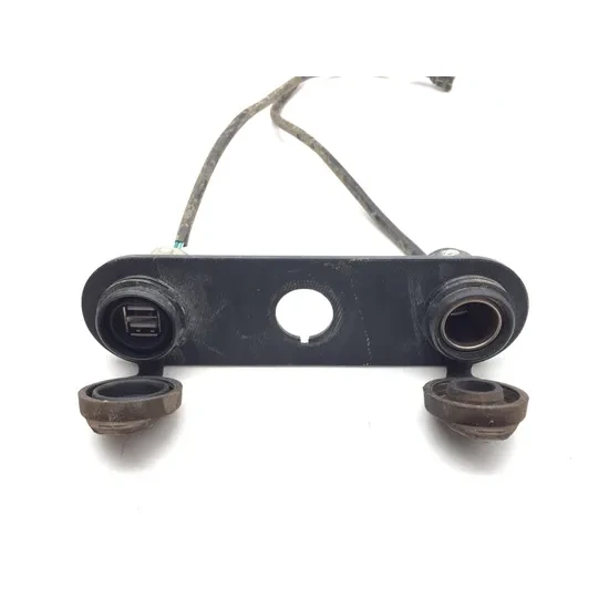 CF-Moto 2022 ZFORCE 950 HO Sport 12 Volt Outlet 3424 3