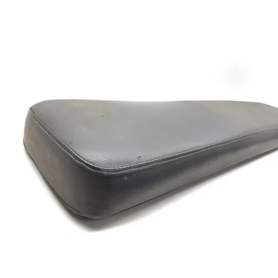 Kawasaki 2005 Mule 3010 KAF620E 4x4 Bench Seat Back Cushion 3419 x53001-1584-33 3