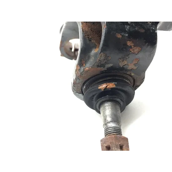 Kawasaki 2005 Mule 3010 KAF620E 4x4 Left Driver Front Spindle Steering Knuckle 3419 x 5