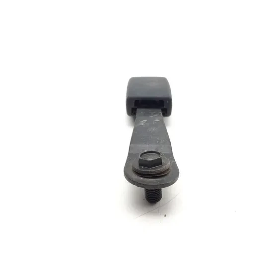 Kawasaki 2005 Mule 3010 KAF620E 4x4 Seat Belt Latch B 3419 53061-1014 4
