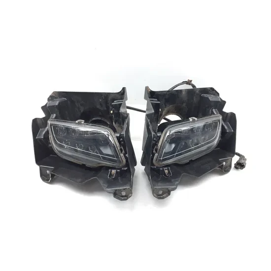 Honda 2020 Pioneer 1000-5 SXS1000M5 Deluxe Left Right Headlight Set 3420 1