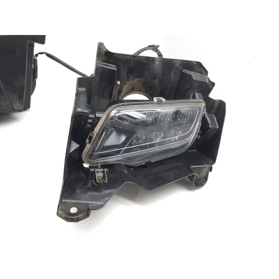 Honda 2020 Pioneer 1000-5 SXS1000M5 Deluxe Left Right Headlight Set 3420 3