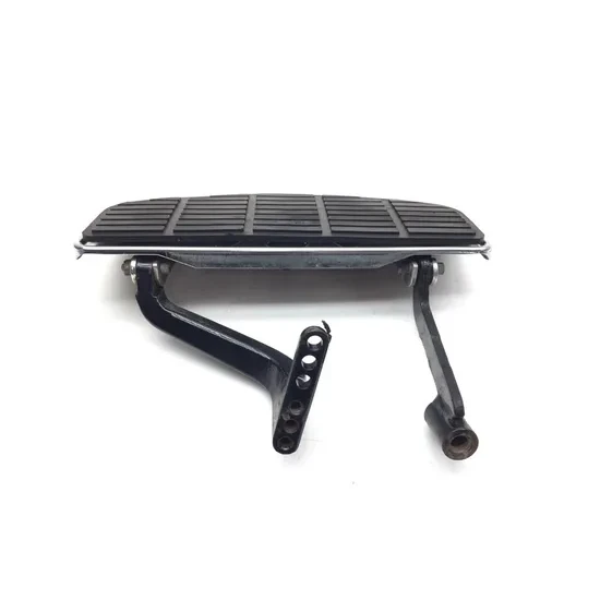 Harley 2001 Electra Glide Classic EFI FLHTCI Left Driver Floorboard 3433 x 4