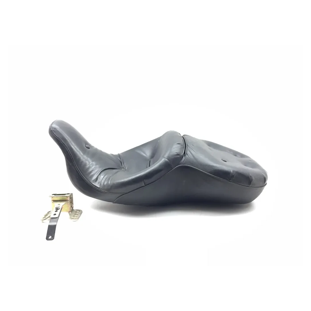 Harley 2001 Electra Glide Classic EFI FLHTCI Seat 3433 x52164-97D
