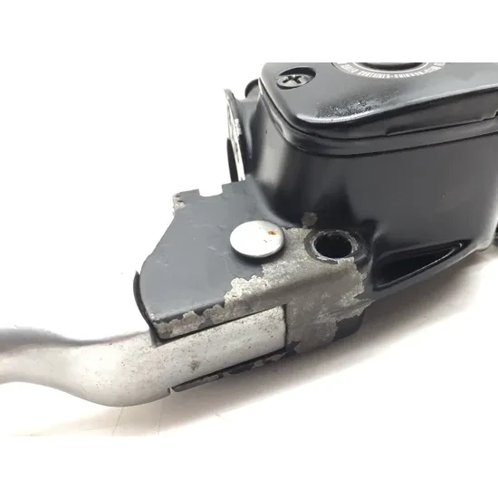 Harley 2001 Heritage Softail Classic EFI Front Brake Master Cylinder 3435 x 6