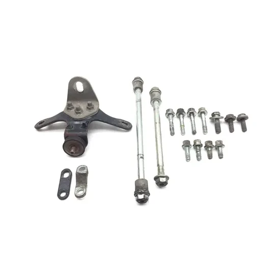 Harley-Davidson 2001 Heritage Softail Classic EFI Engine Motor Mounts 3435 1