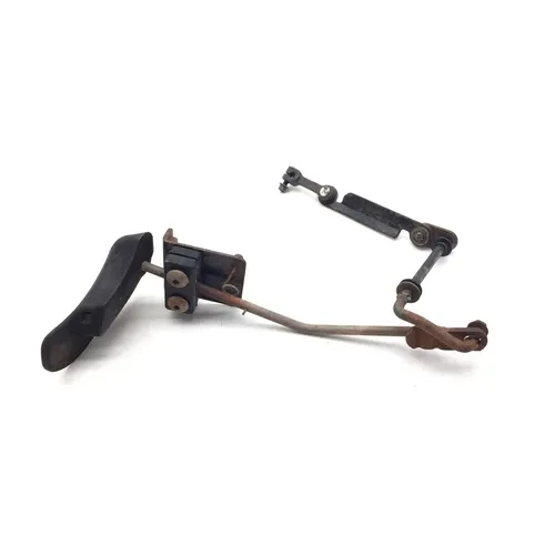 Arctic Cat 2003 500 4x4 TRV Automatic 2 Wheel 4 Wheel Switch Lever 3437 3