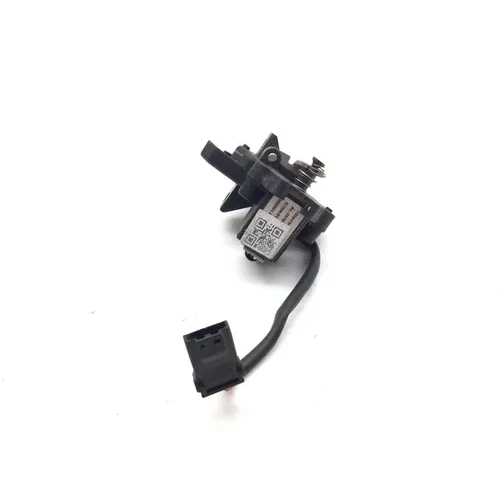 Can-Am 2022 Ryker 900 Sport ACE Rear Seat Trunk Latch 3434 4