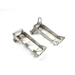 Yamaha 2020 YFZ450R Footpegs Foot Pegs B 3088 1TD-F7411-00-00, 1TD-F7421-00-00