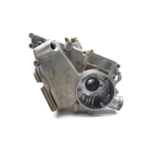 Polaris 2003 Magnum 330 4X4 Engine Left Right Center Cases Case 3442  3087125 7