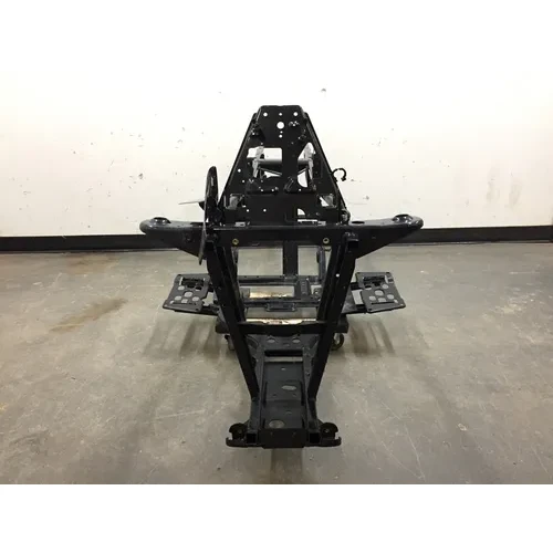 Polaris 2003 Magnum 330 4X4 Frame Chassis 3442  1013899-067 5