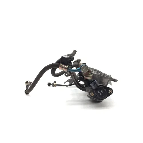 Honda 2001 CBR929RR Throttle Body with Injectors 3443 16400-MCJ-671 6