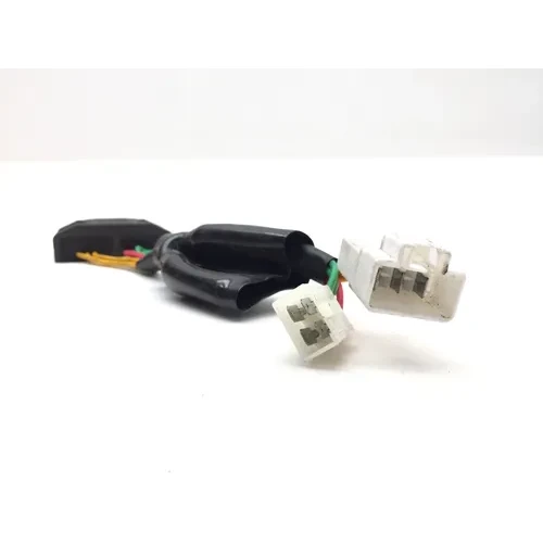 Honda 2001 CBR929RR Ignition Voltage Regulator 3443 31600-MCJ-641 4