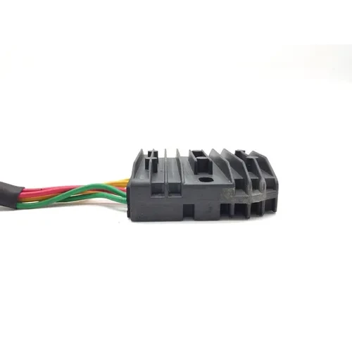 Honda 2001 CBR929RR Ignition Voltage Regulator 3443 31600-MCJ-641 6