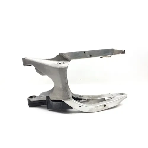 Honda 2001 CBR929RR Swing Arm Swingarm 3443 52200-MCJ-000 5