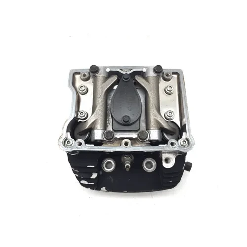 Harley 2000 Electra Glide Classic EFI Engine Cylinder Head Complete Front 3444 x 5