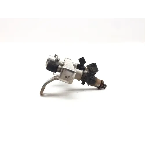 Polaris 2018 RZR S 900 EPS Fuel Rail W Injector 3445  2521068, 2521886 2