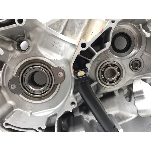 Kawasaki 2009 Teryx 750 KRF750LA FI Engine Left Right Center Cases Case 3447 4