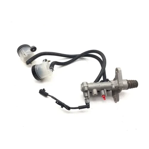 Can-Am 2021 Maverick X3 4x4 DS Turbo DPS Brake Master Cylinder 3450  705601863 7