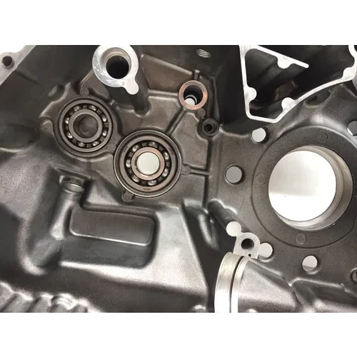 2000 Suzuki Quadmaster 500 Engine Left Right Center Cases Case 3465 6