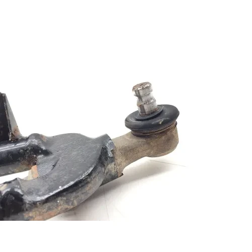 2000 Suzuki Quadmaster 500 Front Passenger Right Lower A-Arm 3465 52410-09840 2