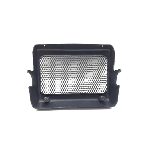 2000 Suzuki Quadmaster 500 Engine Radiator Grill Guard 3465 53118-09F00-Y0J 6