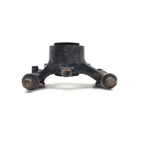 2014 Yamaha Viking 700 Left Driver Rear Wheel Spindle Knuckle 3468 4