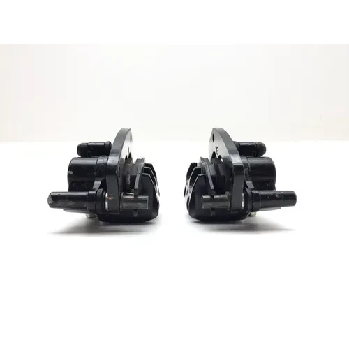 2016 Kawasaki Mule PROFXT KAF820 Left Right Front Brake Caliper Set 3469 x 3