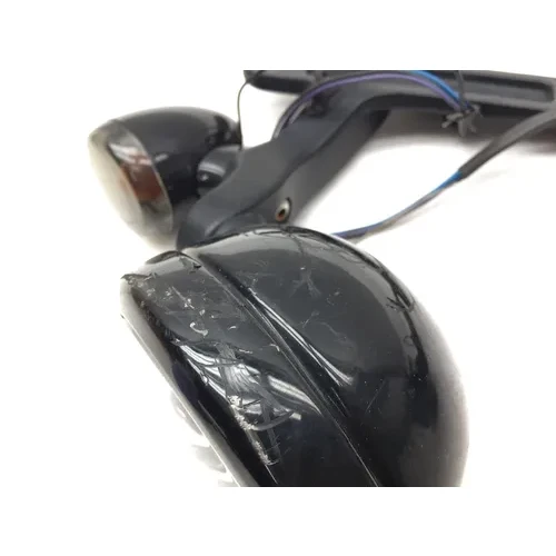 2008 Harley Road King FLHR Front Spot Lights and Signals 3470 x 68766-94 3
