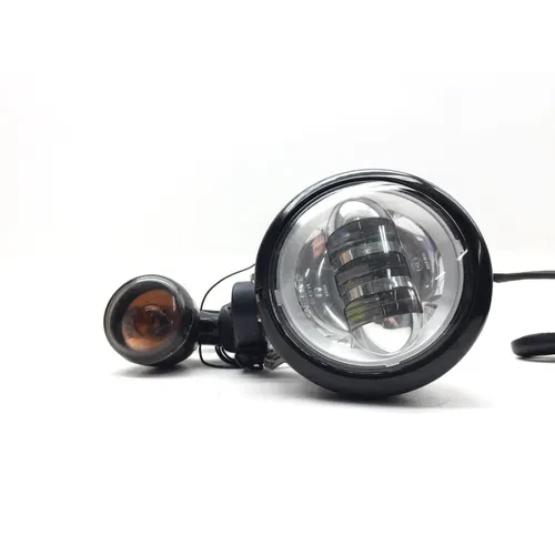 2008 Harley Road King FLHR Front Spot Lights and Signals 3470 x 68766-94 4