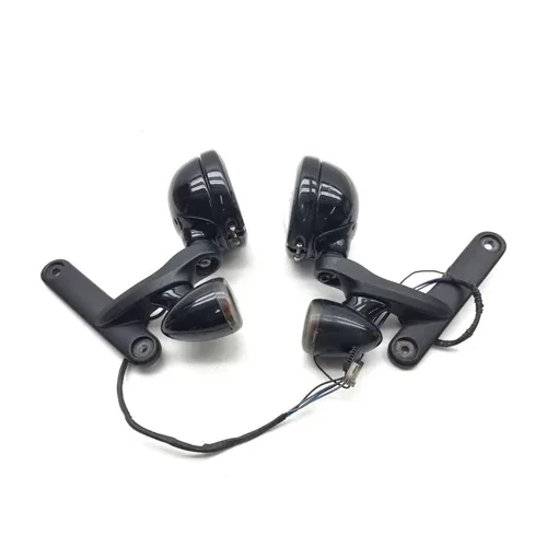 2008 Harley Road King FLHR Front Spot Lights and Signals 3470 x 68766-94 9